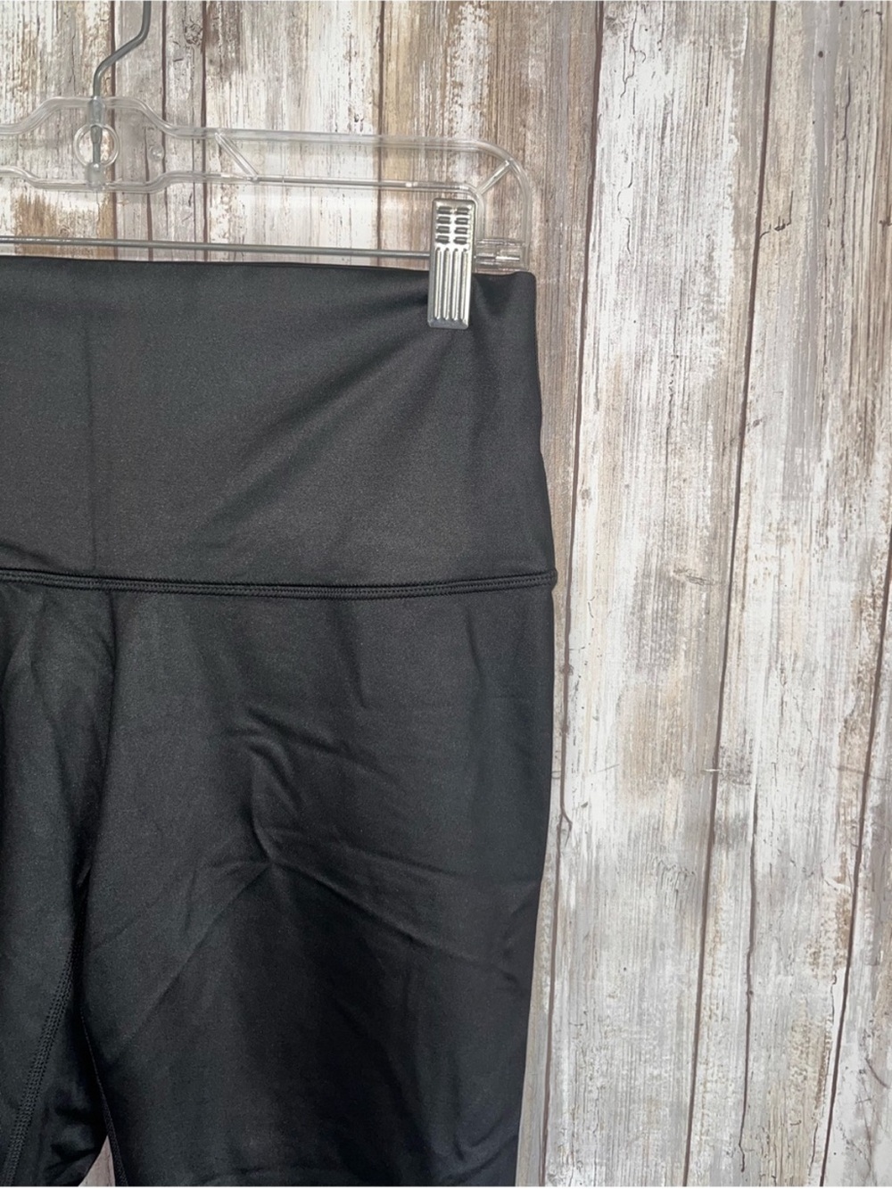NWT Aerie OFFLINE Goals High Rise Leggings Black Short Length Size L - Picture 3 of 6